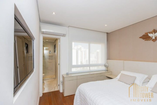 Imagem Apartamento com 2 Quartos à Venda, 70 m² em Cerqueira César - São Paulo