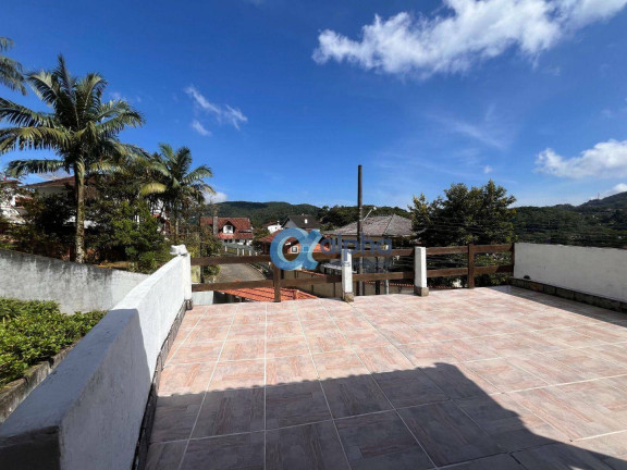 Imagem Casa com 4 Quartos à Venda, 168 m² em Quitandinha - Petrópolis Imagem Casa com 4 Quartos à Venda, 168 m² em Quitandinha - Petrópolis