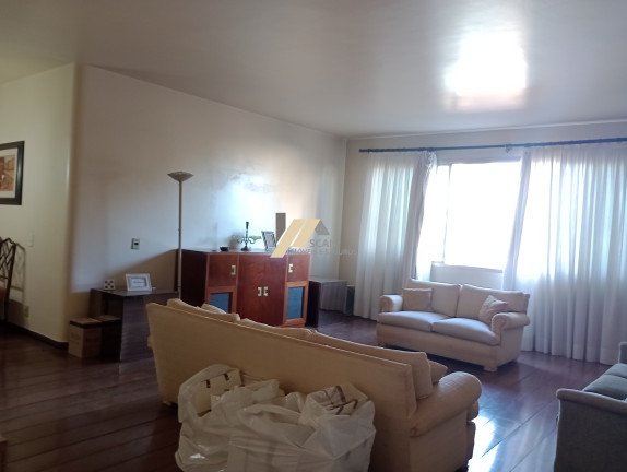 Imagem Imóvel com 3 Quartos à Venda, 200 m² em Cambuí - Campinas