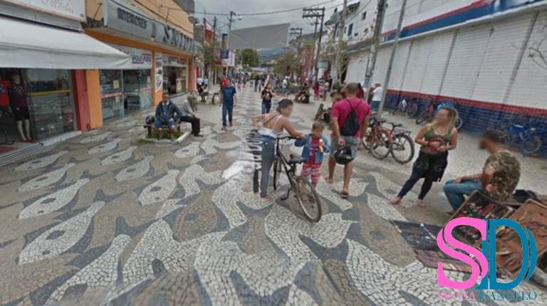 Imóvel Comercial para Alugar, 260 m² em Centro - Ubatuba