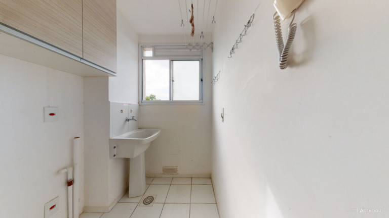 Imagem Imóvel com 2 Quartos à Venda, 46 m² em Cavalhada - Porto Alegre