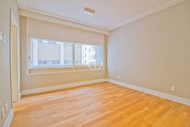 Imagem Apartamento com 2 Quartos à Venda, 210 m² em Sumaré - São Paulo