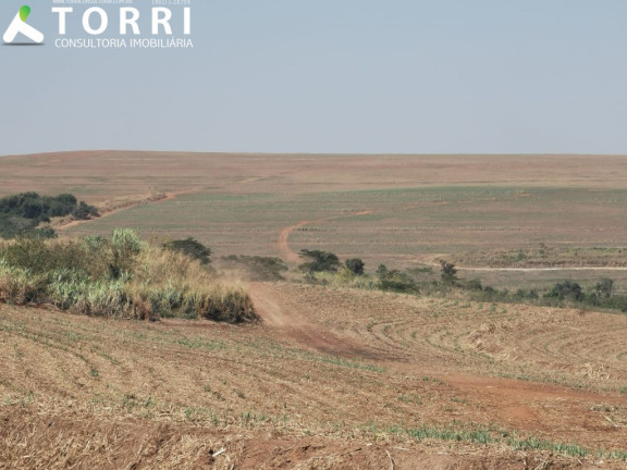Imagem Imóvel com 5 Quartos à Venda, 9.430.740 m² em Centro - Santa Maria Da Serra Imagem Imóvel com 5 Quartos à Venda, 9.430.740 m² em Centro - Santa Maria Da Serra