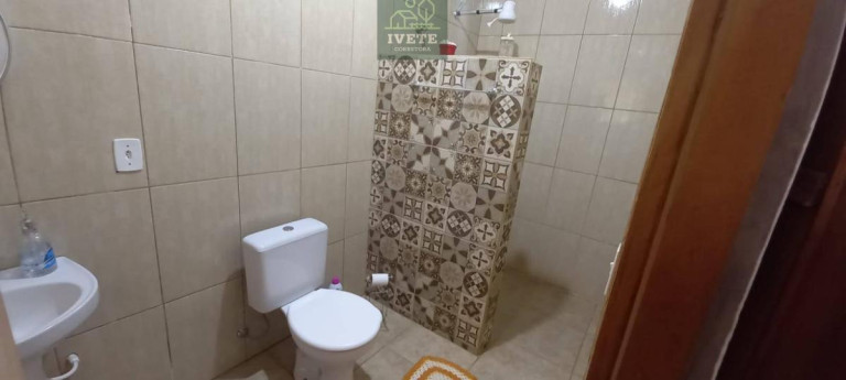Imagem Casa com 3 Quartos à Venda, 190 m²