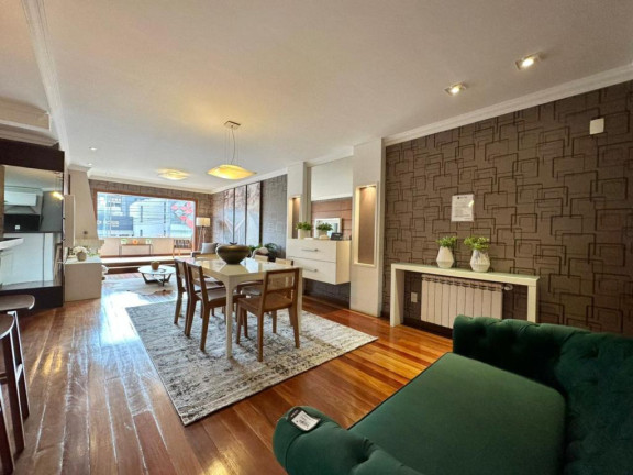 Imagem Apartamento com 3 Quartos à Venda,  em Centro - Gramado