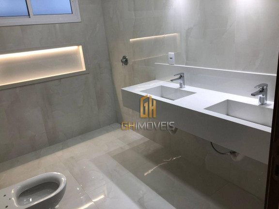 Imagem Casa com 4 Quartos à Venda, 212 m² em Residencial Goiânia Golfe Clube - Goiânia Imagem Casa com 4 Quartos à Venda, 212 m² em Residencial Goiânia Golfe Clube - Goiânia