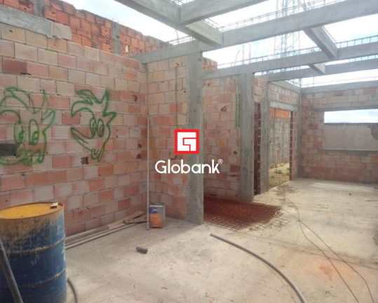 Terreno à Venda, 180 m² em Santo Amaro - Montes Claros