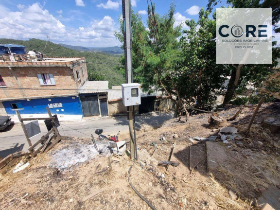 Imagem Casa com 4 Quartos à Venda, 98 m² em Adelmolândia - Sabará