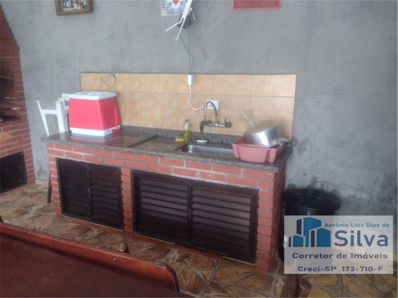 Imagem Casa com 5 Quartos à Venda, 600 m²