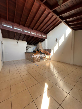 Imagem Casa com 2 Quartos à Venda, 166 m² em Jardim Ipê 7 - Mogi Guaçu Imagem Casa com 2 Quartos à Venda, 166 m² em Jardim Ipê 7 - Mogi Guaçu