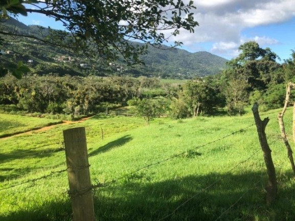 Imagem Terreno à Venda, em Macacu - Garopaba Imagem Terreno à Venda, em Macacu - Garopaba