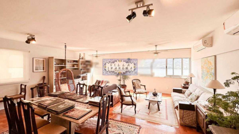 Imagem Apartamento com 4 Quartos à Venda, 161 m² em Lagoa - Rio De Janeiro Imagem Apartamento com 4 Quartos à Venda, 161 m² em Lagoa - Rio De Janeiro