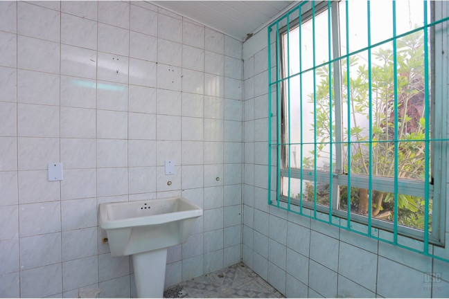 Imagem Casa com 5 Quartos à Venda, 253 m² em Santana - Porto Alegre Imagem Casa com 5 Quartos à Venda, 253 m² em Santana - Porto Alegre