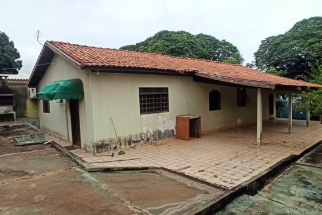 Imagem Casa à Venda, 525 m² em Zona V - Umuarama
