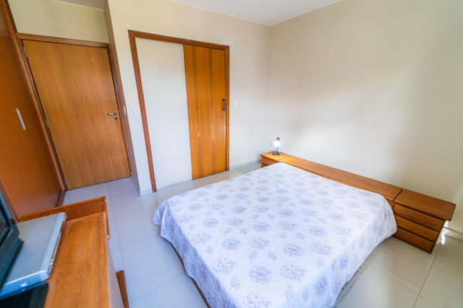 Imagem Imóvel com 3 Quartos à Venda, 150 m² em Asa Sul - Brasília Imagem Imóvel com 3 Quartos à Venda, 150 m² em Asa Sul - Brasília
