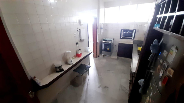 Imagem Apartamento com 4 Quartos à Venda, 250 m² em Campo Grande - Salvador