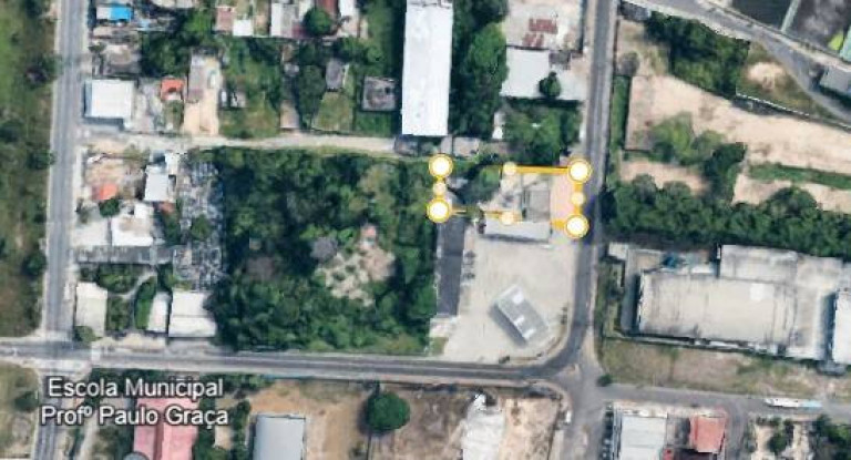 Terreno à Venda, 2.400 m² em Flores - Manaus