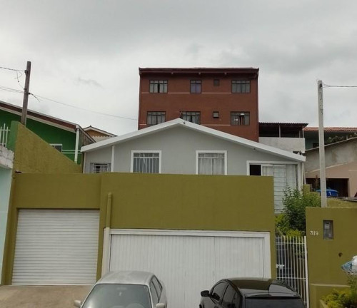 Imagem Sobrado com 3 Quartos à Venda, 219 m² em Capela Velha - Araucária