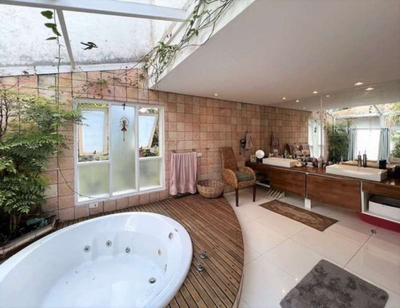Imagem Casa com 5 Quartos à Venda, 1.190 m² em Vila Santo Antônio - Cotia Imagem Casa com 5 Quartos à Venda, 1.190 m² em Vila Santo Antônio - Cotia