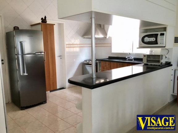 Imagem Casa com 3 Quartos à Venda, 375 m² em Vila Zeze - Jacareí Imagem Casa com 3 Quartos à Venda, 375 m² em Vila Zeze - Jacareí