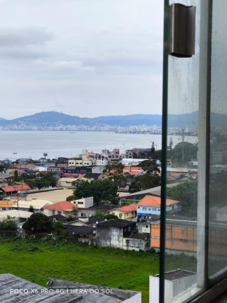 Imagem Apartamento com 2 Quartos à Venda, 70 m² em Areias - São José