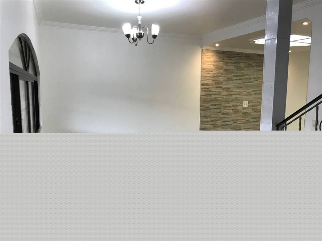 Imagem Sobrado com 3 Quartos à Venda, 65 m² em Vila Sao Jorge - Sao Vicente Imagem Sobrado com 3 Quartos à Venda, 65 m² em Vila Sao Jorge - Sao Vicente