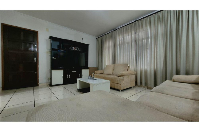 Imagem Casa com 3 Quartos à Venda, 219 m² em Parque Oratório - Santo André Imagem Casa com 3 Quartos à Venda, 219 m² em Parque Oratório - Santo André