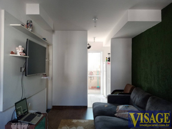 Casa com 2 Quartos à Venda,  em Jd. St. Marina - Jacareí