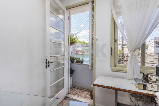 Imagem Apartamento com 2 Quartos à Venda, 78 m² em Azenha - Porto Alegre