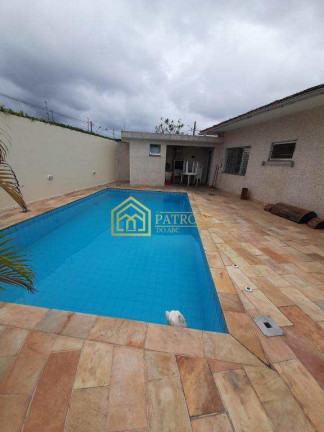 Casa com 2 Quartos à Venda, 132 m² em Flórida - Praia Grande