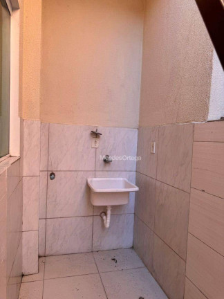 Imagem Casa com 2 Quartos para Alugar, 152 m² em Jardim Santa Lúcia - Sorocaba Imagem Casa com 2 Quartos para Alugar, 152 m² em Jardim Santa Lúcia - Sorocaba