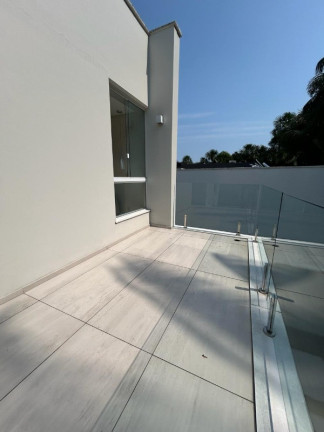 Imagem Casa com 3 Quartos à Venda, 230 m² em Colônia Terra Nova - Manaus