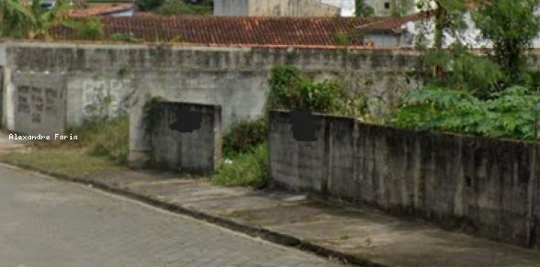 Terreno à Venda, 306 m² em Martim De Sá - Caraguatatuba