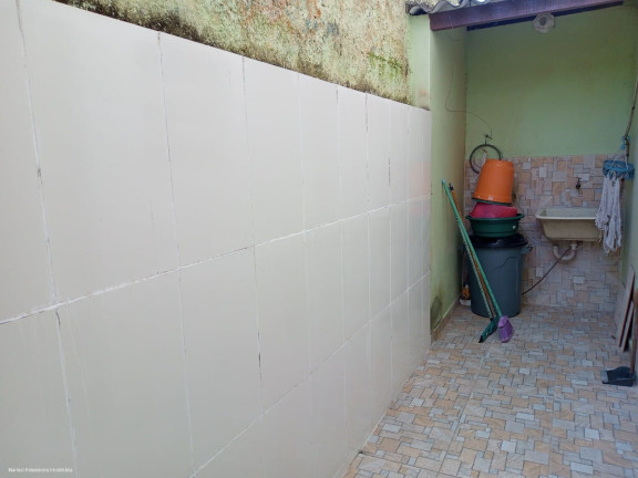 Imagem Sobrado com 2 Quartos à Venda,  em Centro - Mongaguá