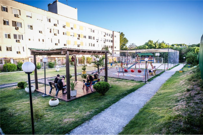 Imagem Imóvel com 2 Quartos à Venda, em Jardim Itu - Porto Alegre Imagem Imóvel com 2 Quartos à Venda, em Jardim Itu - Porto Alegre