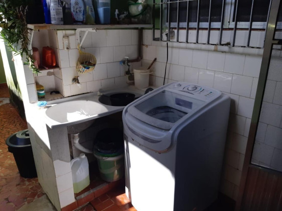 Imagem Casa com 3 Quartos à Venda, 440 m² em Solemar - Praia Grande