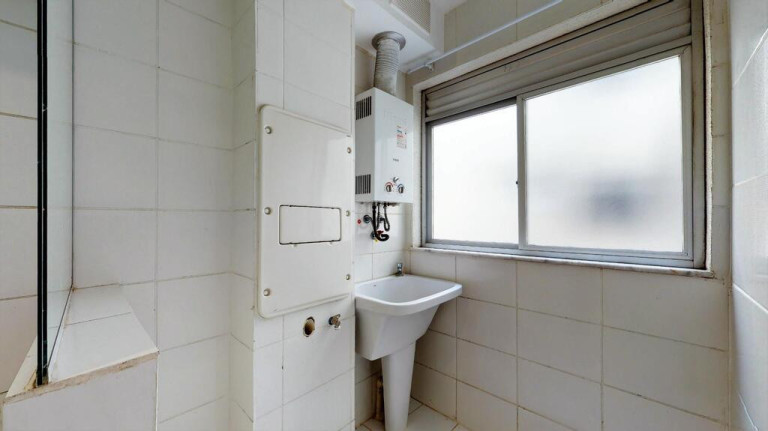 Imagem Imóvel com 2 Quartos à Venda, em Tanque - Rio De Janeiro Imagem Imóvel com 2 Quartos à Venda, em Tanque - Rio De Janeiro