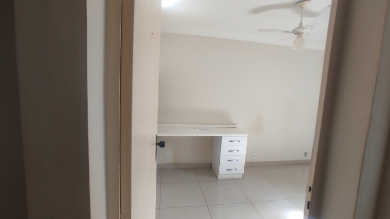 Imagem Imóvel com 2 Quartos à Venda, 70 m² em Jardim Anhangüera - Ribeirão Preto Imagem Imóvel com 2 Quartos à Venda, 70 m² em Jardim Anhangüera - Ribeirão Preto