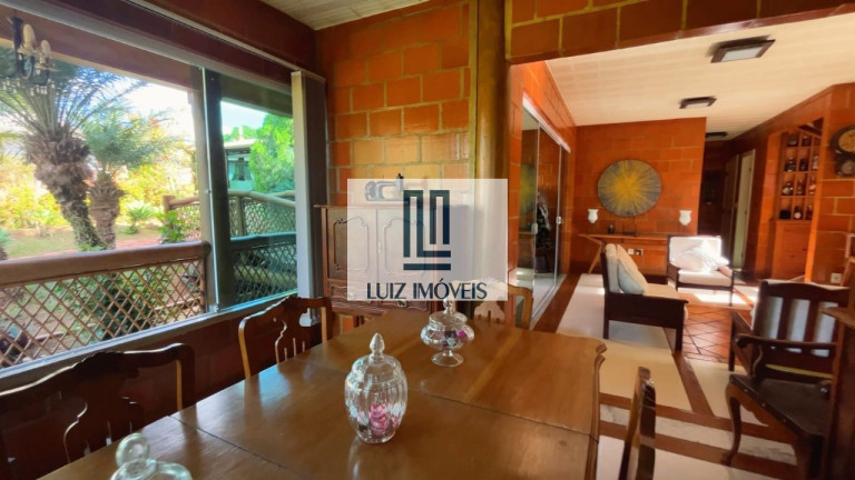 Imagem Casa com 3 Quartos à Venda, 2.290 m² em Parque Salutaris - Paraíba Do Sul Imagem Casa com 3 Quartos à Venda, 2.290 m² em Parque Salutaris - Paraíba Do Sul