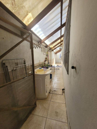Imagem Casa com 5 Quartos à Venda, 170 m² em Centro - Penha