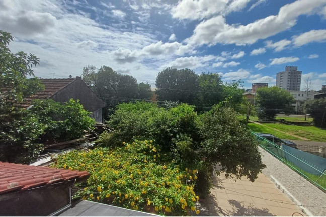 Imagem Casa com 3 Quartos à Venda, 160 m² em Santa Maria Goretti - Porto Alegre