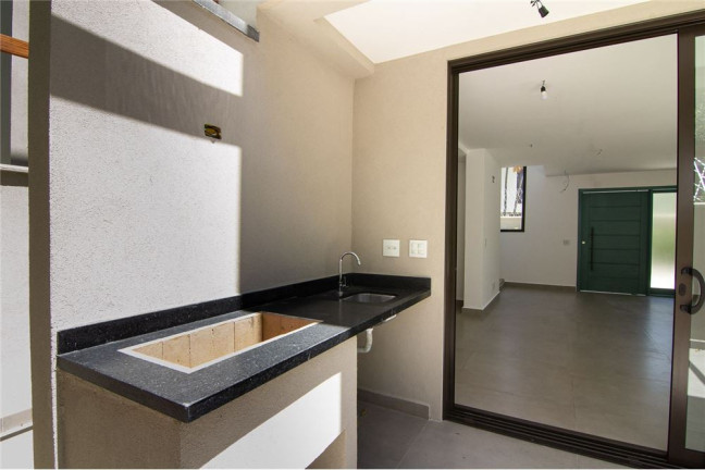 Imagem Casa com 3 Quartos à Venda, em Camburi - São Sebastião Imagem Casa com 3 Quartos à Venda, em Camburi - São Sebastião