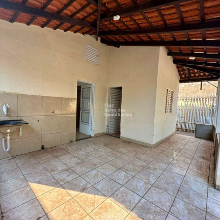Imagem Casa com 3 Quartos à Venda, 180 m² em Jardim Comodoro - Cuiabá