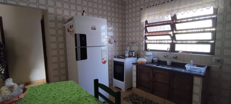 Imagem Casa com 4 Quartos à Venda, 420 m² em Centro - Peruíbe Imagem Casa com 4 Quartos à Venda, 420 m² em Centro - Peruíbe