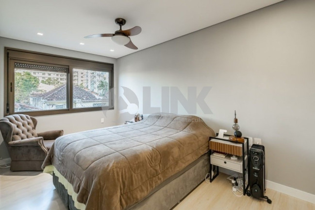 Imagem Apartamento com 3 Quartos à Venda, 139 m² em Auxiliadora - Porto Alegre Imagem Apartamento com 3 Quartos à Venda, 139 m² em Auxiliadora - Porto Alegre