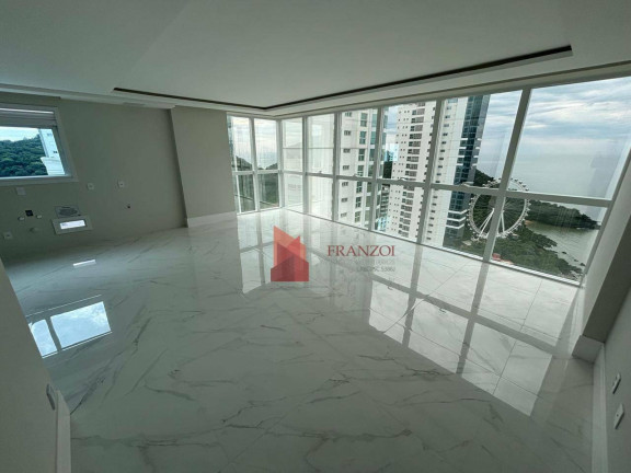 Cobertura com 4 Quartos à Venda, 151 m² em Centro - Balneário Camboriú