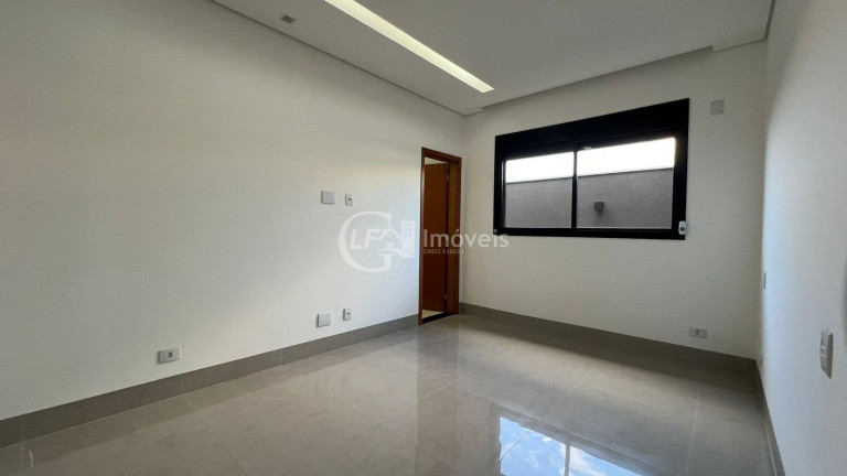 Imagem Casa com 3 Quartos à Venda, 182 m² em Residencial Shalom - Campo Grande Imagem Casa com 3 Quartos à Venda, 182 m² em Residencial Shalom - Campo Grande