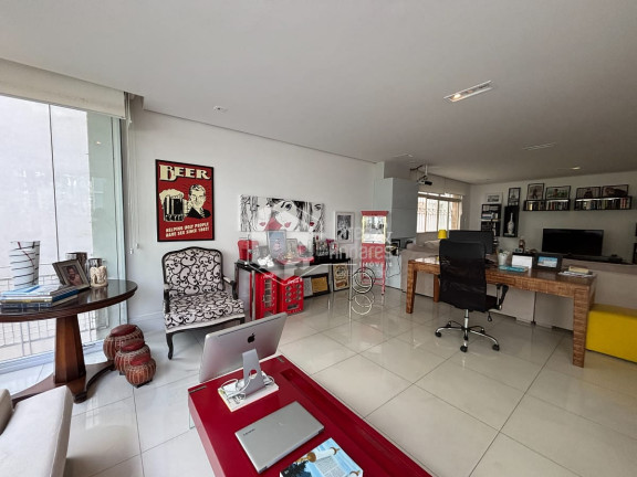 Imagem Apartamento com 4 Quartos à Venda, 233 m² em Santa Cecília - São Paulo Imagem Apartamento com 4 Quartos à Venda, 233 m² em Santa Cecília - São Paulo