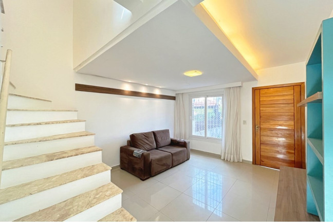 Imagem Casa com 2 Quartos à Venda, 76 m² em Guarujá - Porto Alegre