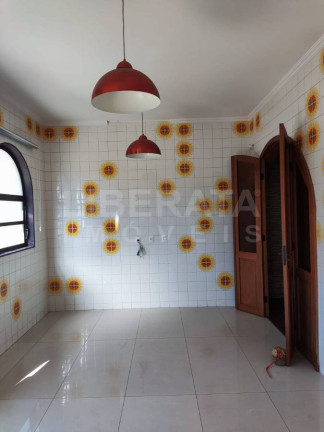 Imagem Casa com 3 Quartos à Venda, 293 m² em Champagnat - Londrina